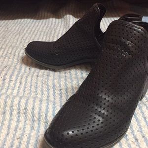 Zigisoho Ankle Booties.